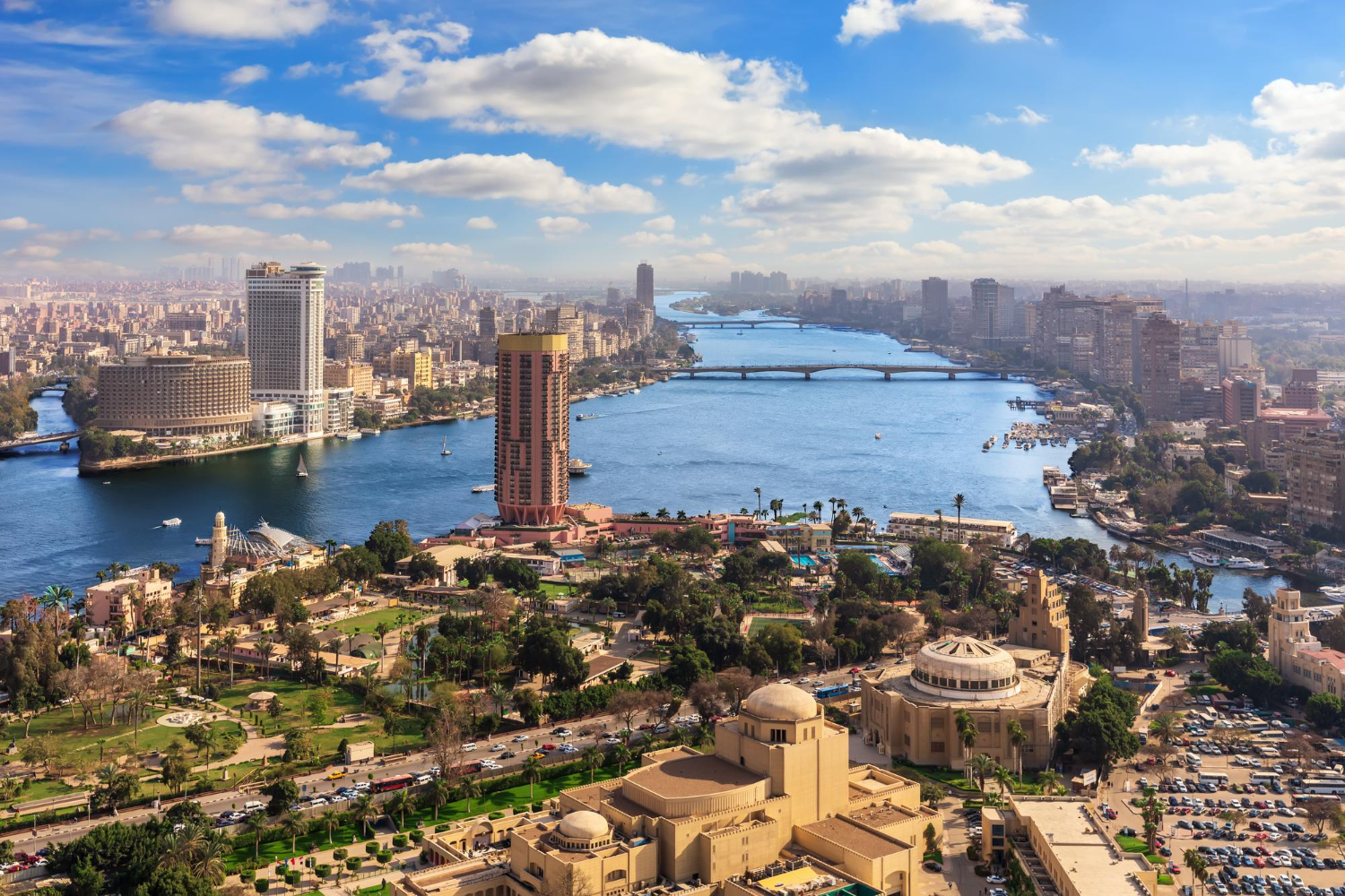 Nile and the center of Cairo
